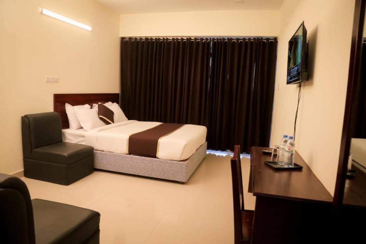 Hotel Golden Hill Cox's Bazar Exteriör bild